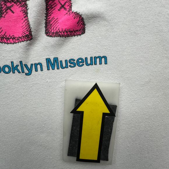 Kaws Brooklyn Museum What Party T Shirt Mens Medium Short Sleeve Pink Blue - Picture 6 of 10